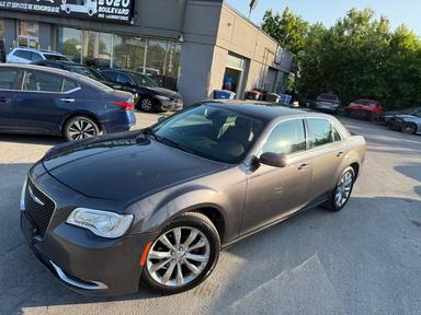 Chrysler 300 2020 - Thumbnail 2