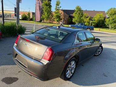 Chrysler 300 2020 - Thumbnail 5