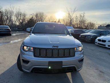 Jeep Grand Cherokee 2021 - Thumbnail 3