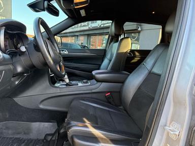 Jeep Grand Cherokee 2021 - Thumbnail 9