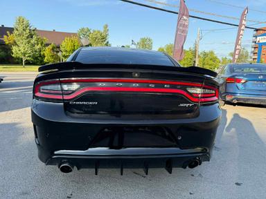 Dodge Charger 2017 - Thumbnail 5