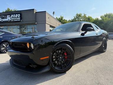 Dodge Challenger 2022 - Thumbnail 2