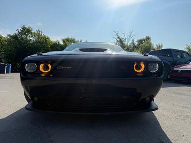Dodge Challenger 2022 - Thumbnail 5
