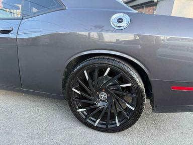 Dodge Challenger 2020 - Thumbnail 9