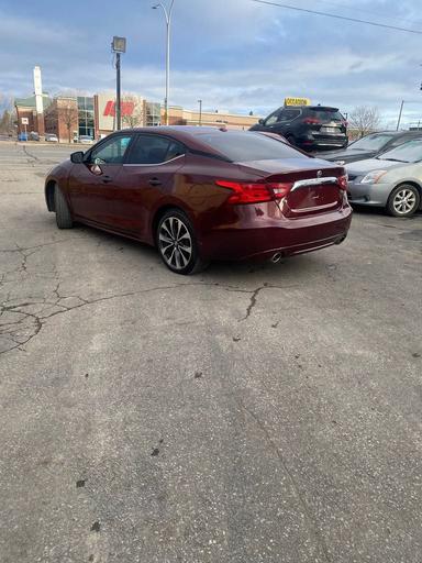 Nissan Maxima 2017 - Thumbnail 5
