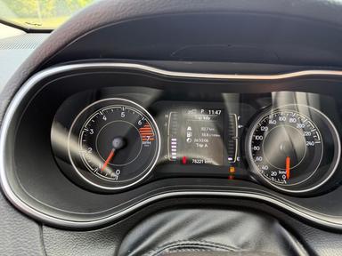 Jeep Cherokee 2019 - Thumbnail 11