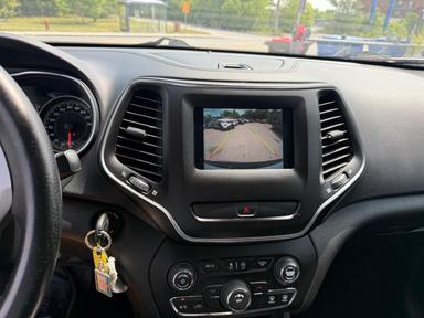 Jeep Cherokee 2019 - Thumbnail 12