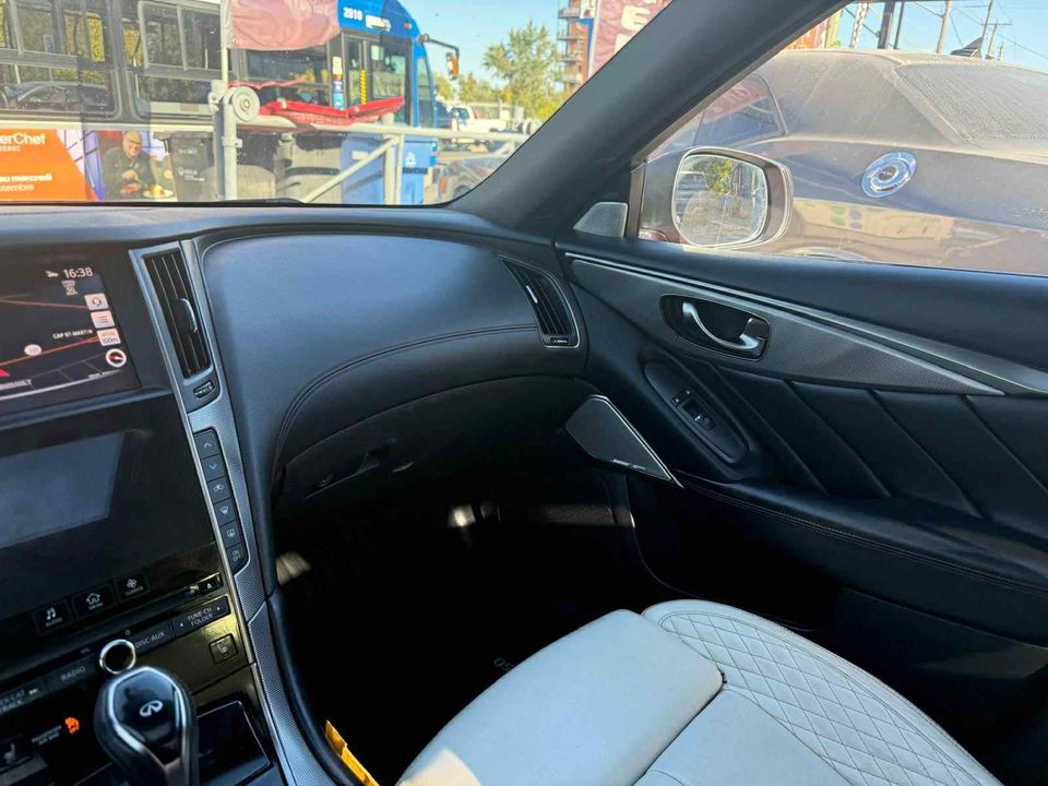 Infiniti Q50 2019 - Image 11