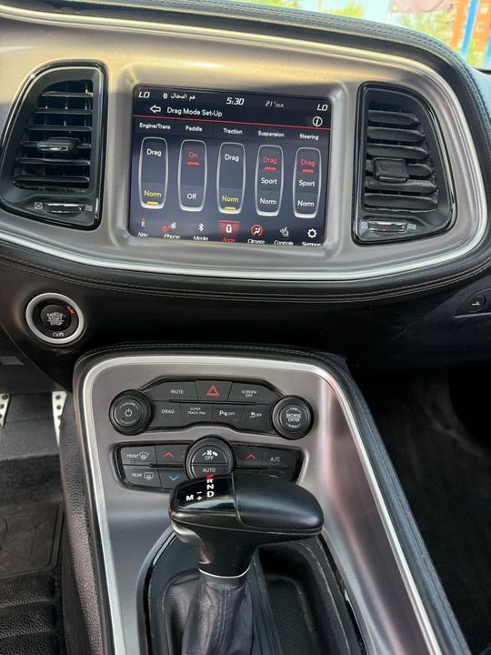 Dodge Challenger 2022 - Image 20